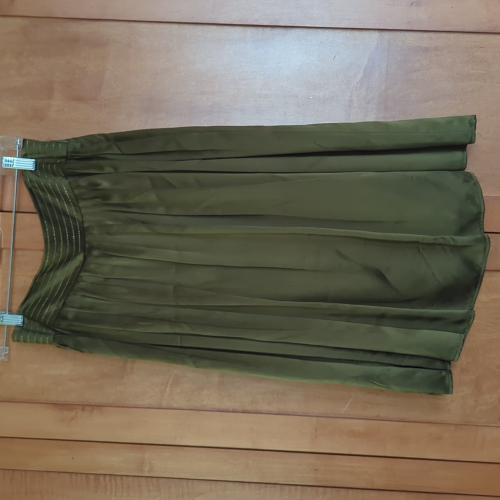 Elegant Olive A-Line Skirt 6